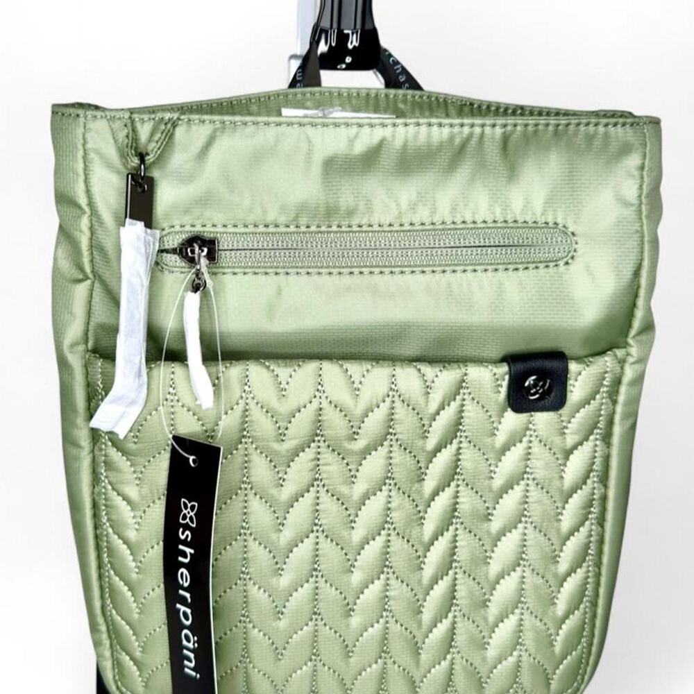 Sherpani Light Effect Collection Green Quilted Crossbody Bag NWT